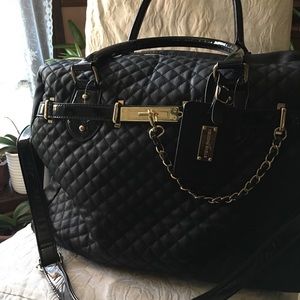 💕 Steve Madden Weekend Quilted Bag